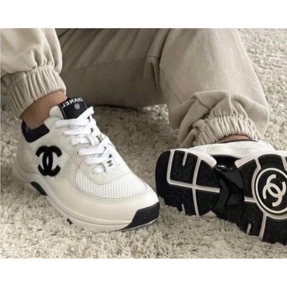 Chanel Low Top Trainer Suede Size 7 - Picture 1 of 11